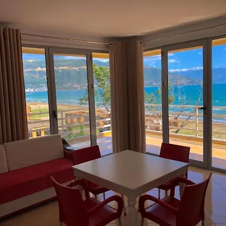 Theseaviewapartamentsvlore Lägenhet Vlorë